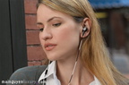 Bose-mobile-in-ear-headset 3