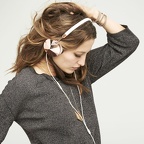 lg-samma3a-frends-headphones-taylor-white-rose-artistic-style-fashion-سماعات-سماعة-004