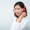 closeup-of-content-pretty-woman-wearing-headphones 1262-887