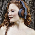 Solid-Wood-Over-Ear-Headphones-by-Grain-Audio-03