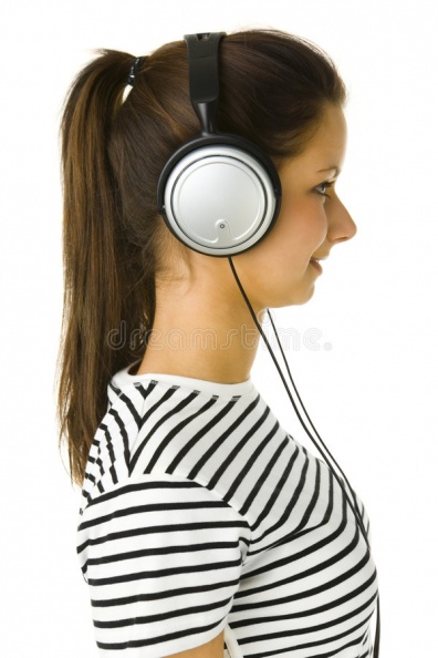 woman-wit-headset-4860884.jpg