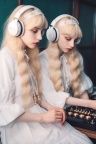 Albino Twins Experiments 020