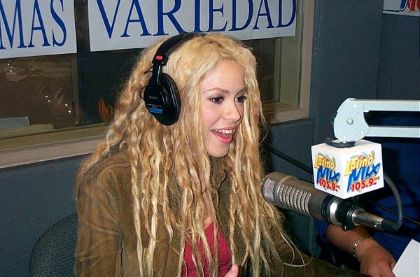 Shakira02.jpg