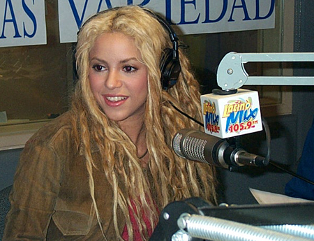 Shakira01