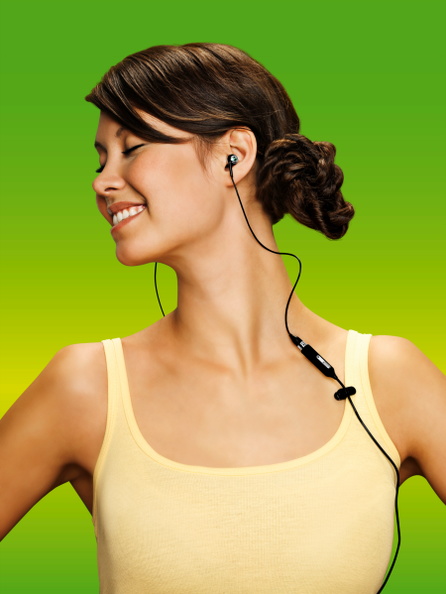 woman-with-noise-cancelling-headphones-hpm-88.png.jpg