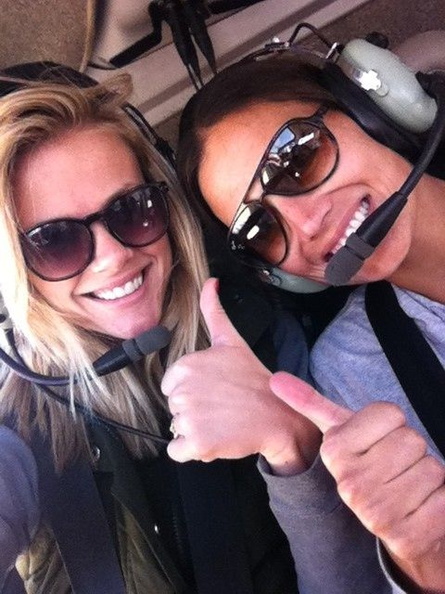 Brooklyn-Decker-and-gal-pal-helicopter-over-the-Grand-Canyon.jpg