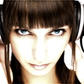 headphones-brunettes-women-blue-eyes-headphones-girl-faces-1920x1200-hd-wallpaper