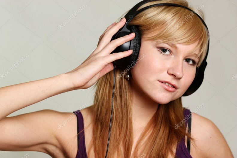 depositphotos_7953843-stock-photo-girl-listening-to-music.jpg