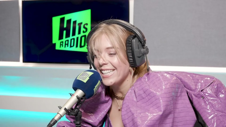 Becky Hill Is All Loved Up ｜ Hits Radio (DOrXF5CXsS8)