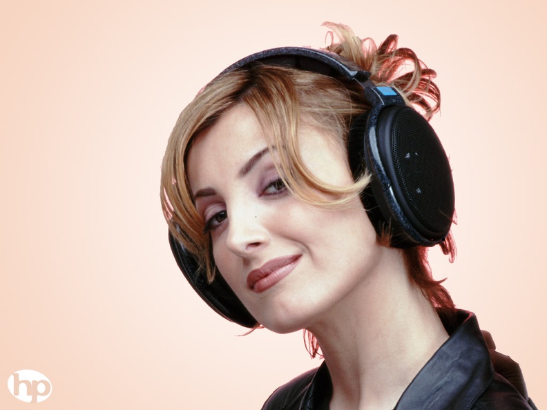 music-headphones_00210244.jpg