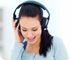 girl-blue-headphones-frontp