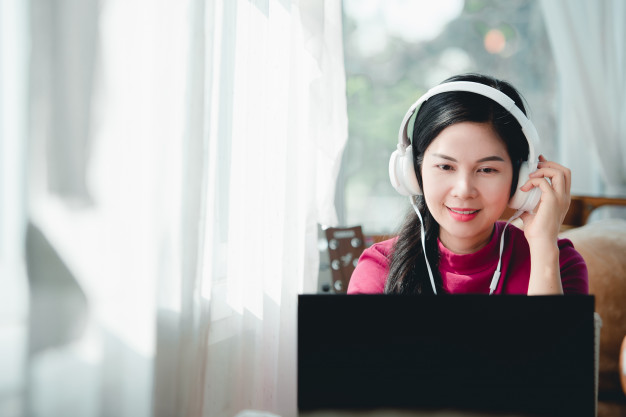 beautiful-asian-female-students-wearing-headphones-while-studying-online-teachers-students-use-online-video-conferencing-systems-teach-students_140555-503.jpg