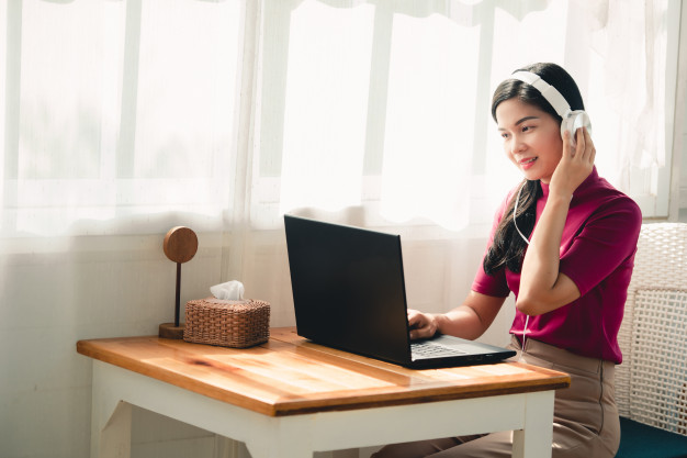 beautiful-asian-female-students-wearing-headphones-while-studying-online-teachers-students-use-online-video-conferencing-systems-teach-students_140555-505.jpg